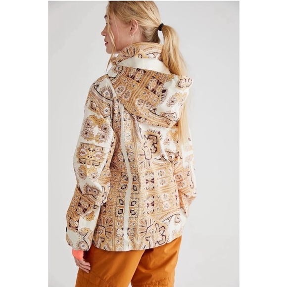 Free People Alpine Glow Ski Pullover NWT - Picture 3 of 3